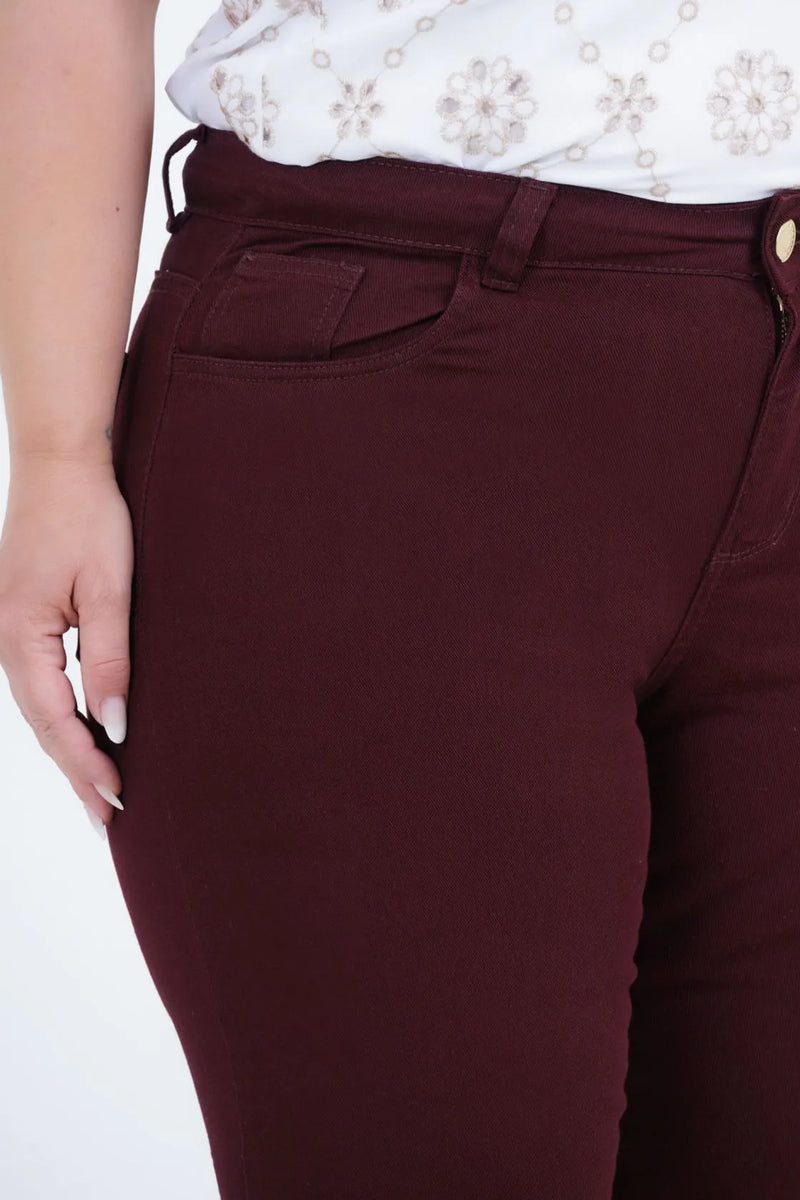 Calça Reta Plus Size Feminino Liberdade Sarja