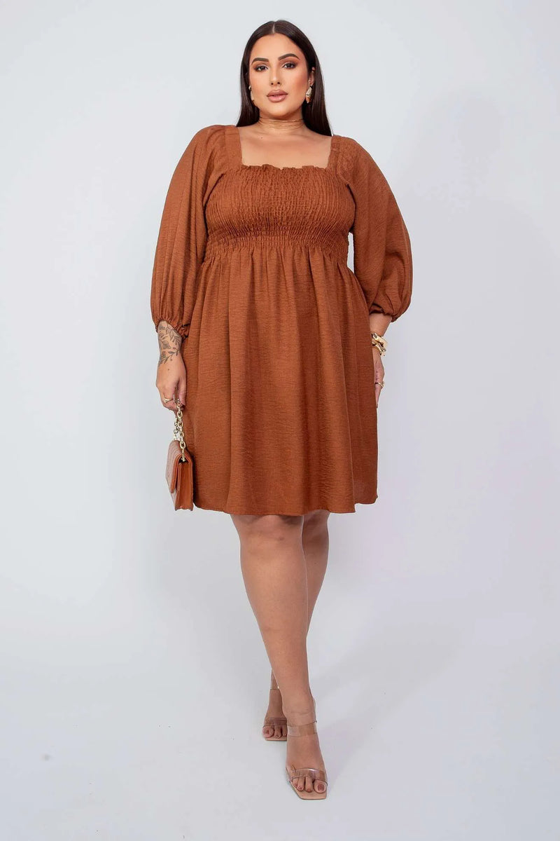 Vestido Curto com Lastex no Busto Manga 3/4 Marrom