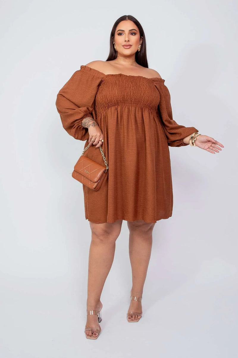 Vestido Curto com Lastex no Busto Manga 3/4 Marrom