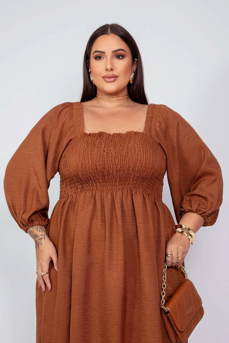 Vestido Curto com Lastex no Busto Manga 3/4 Marrom