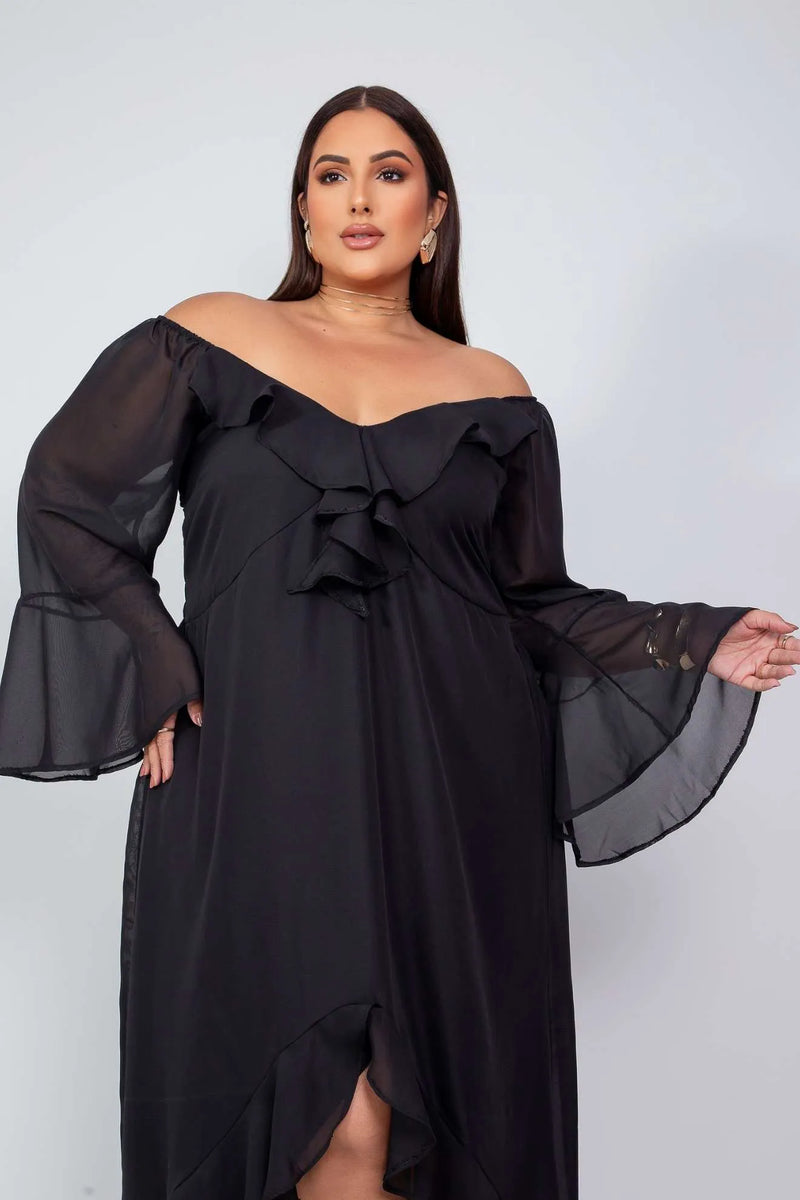 Vestido Longo Boho com Babado no Decote e Mangas Longas