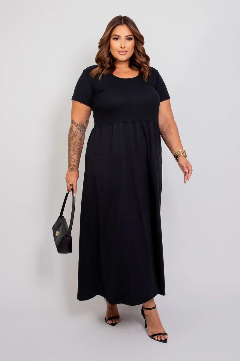Vestido Longo com Manga Curta e Colo Canelado e Saia Ampla de Algodão
